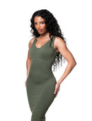 Vestido midi sem costura com decote em V profundo